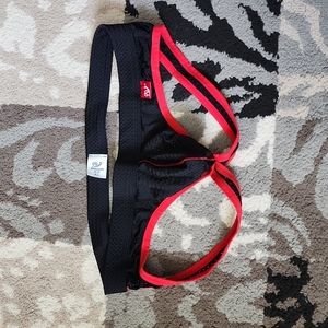 Xl fits more like a large black and red jock brief